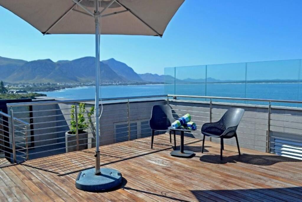 Hermanus Waterfront, Sea View Apartment With Balcony Buitenkant foto